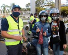 BRTran faz blitz educativa no Dia do Motociclista