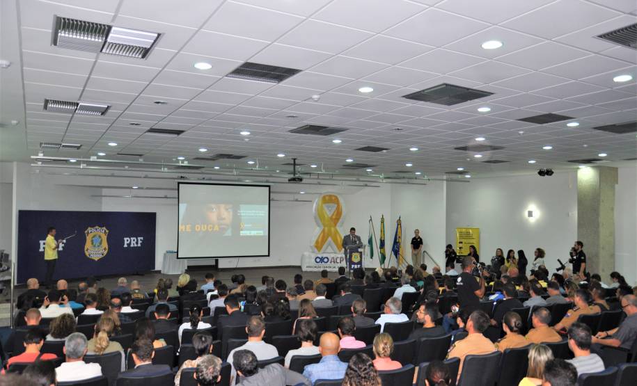Evento de lançamento do vídeo da campanha Maio Amarelo do Detran-PR