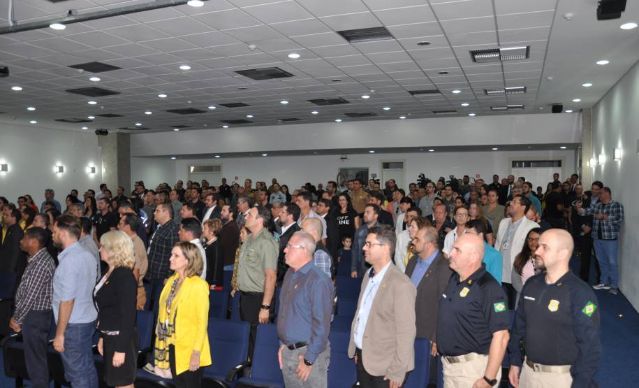 Evento de lançamento do vídeo da campanha Maio Amarelo do Detran-PR