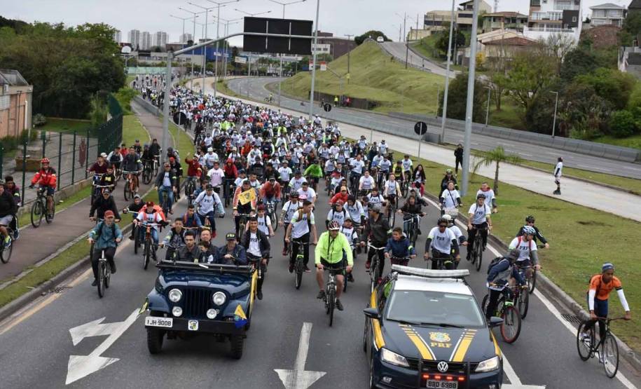 3º Passeio Ciclístico do Detran, PRF e SinPRF-PR recebe mais de 500 participantes