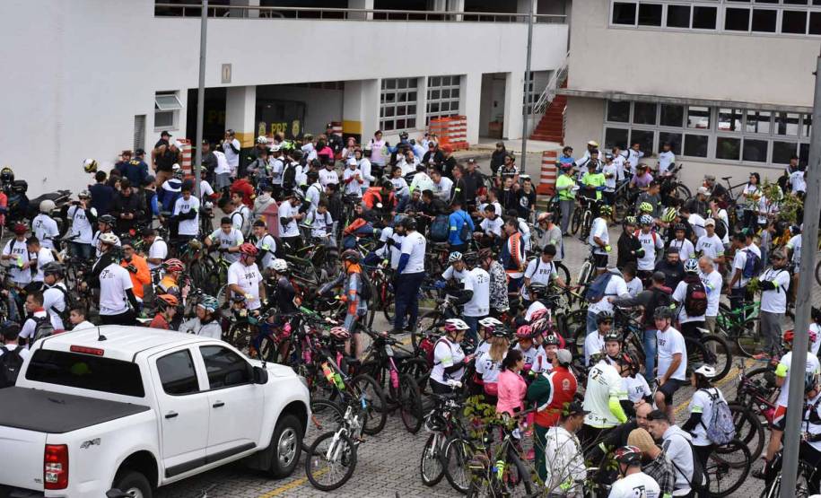 3º Passeio Ciclístico do Detran, PRF e SinPRF-PR recebe mais de 500 participantes