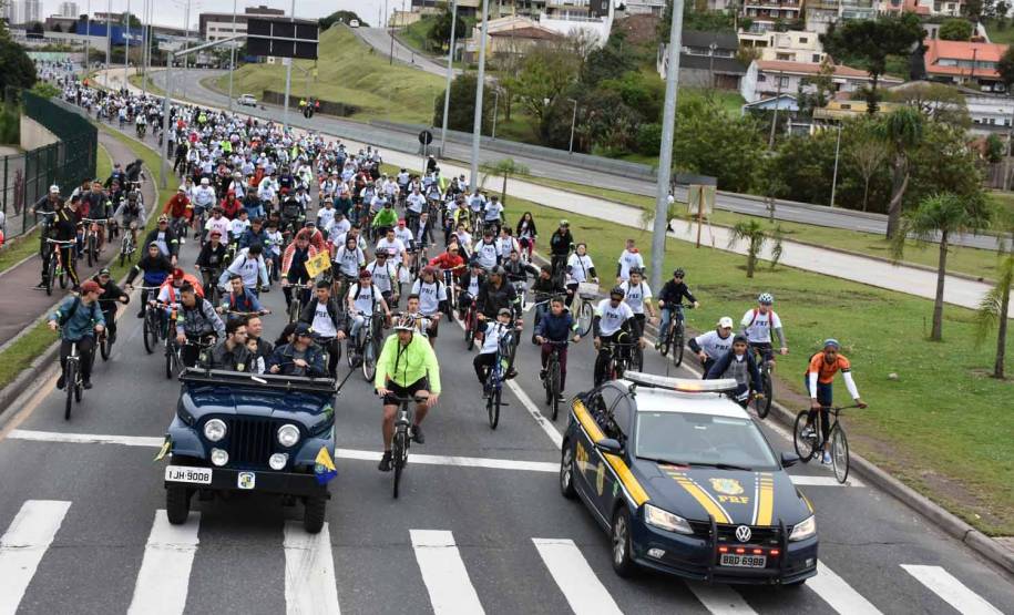 3º Passeio Ciclístico do Detran, PRF e SinPRF-PR recebe mais de 500 participantes