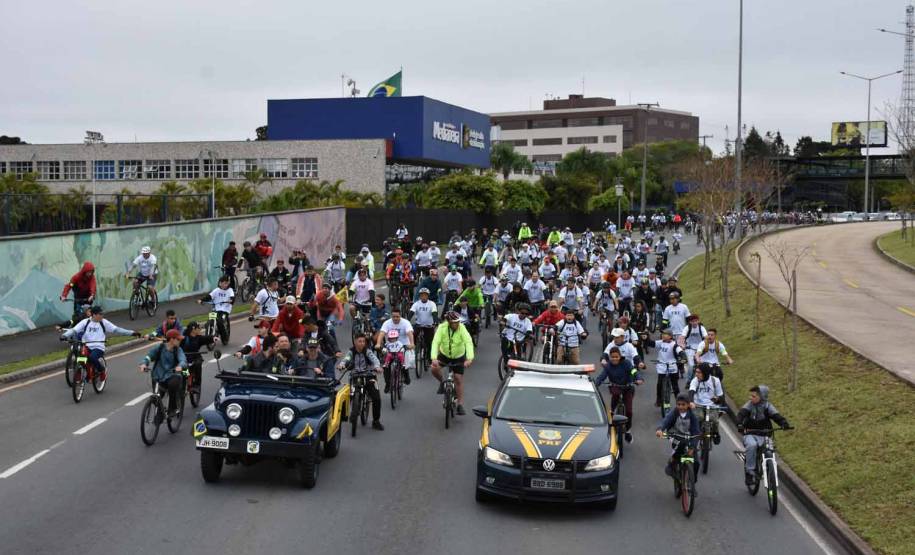 3º Passeio Ciclístico do Detran, PRF e SinPRF-PR recebe mais de 500 participantes