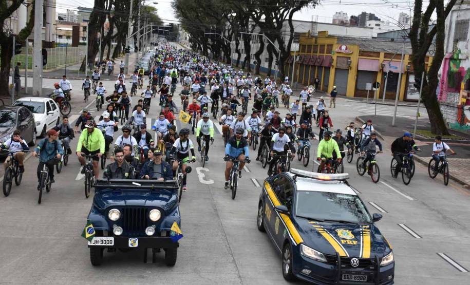 3º Passeio Ciclístico do Detran, PRF e SinPRF-PR recebe mais de 500 participantes