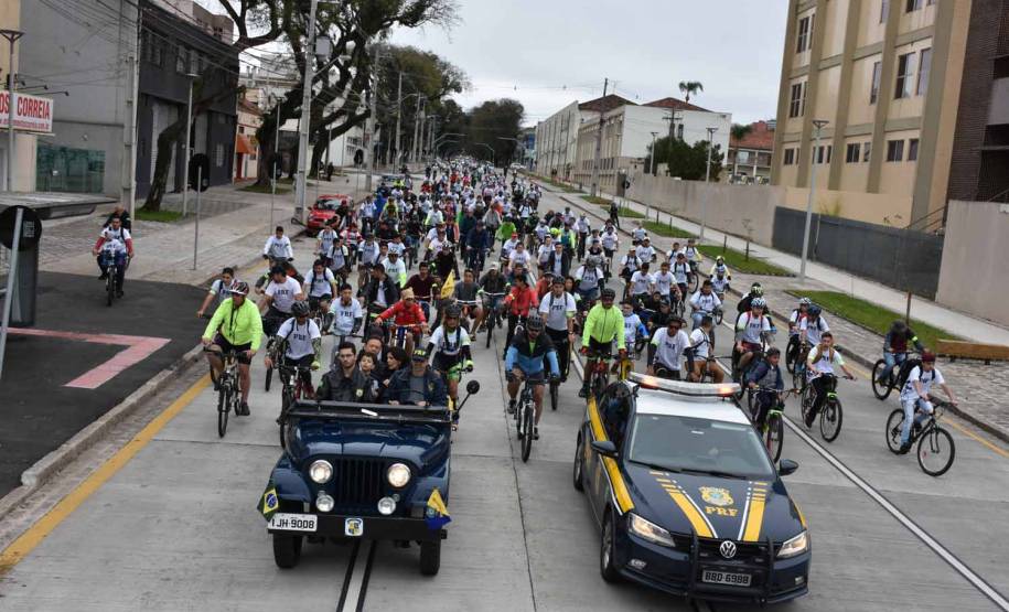 3º Passeio Ciclístico do Detran, PRF e SinPRF-PR recebe mais de 500 participantes