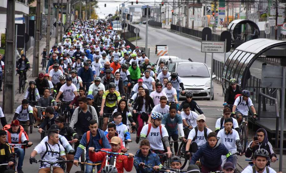 3º Passeio Ciclístico do Detran, PRF e SinPRF-PR recebe mais de 500 participantes