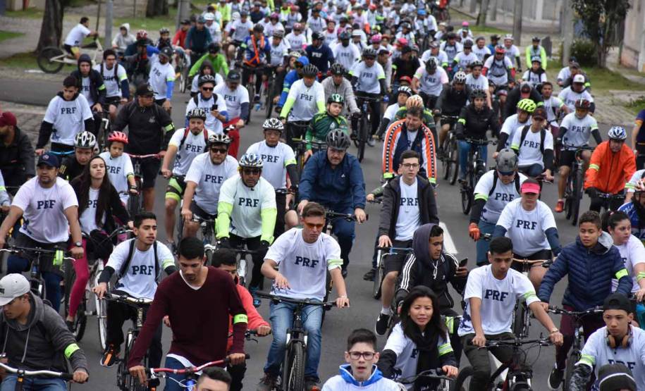 3º Passeio Ciclístico do Detran, PRF e SinPRF-PR recebe mais de 500 participantes