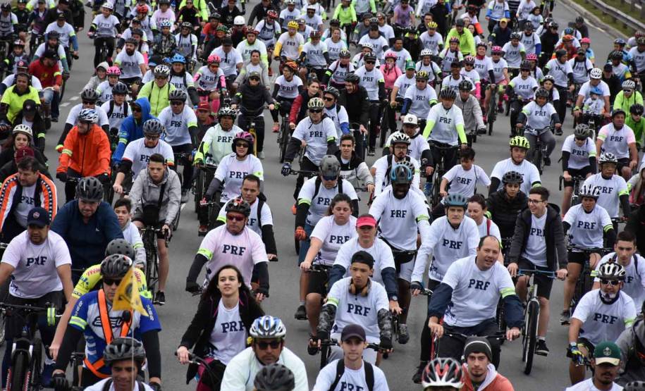 3º Passeio Ciclístico do Detran, PRF e SinPRF-PR recebe mais de 500 participantes