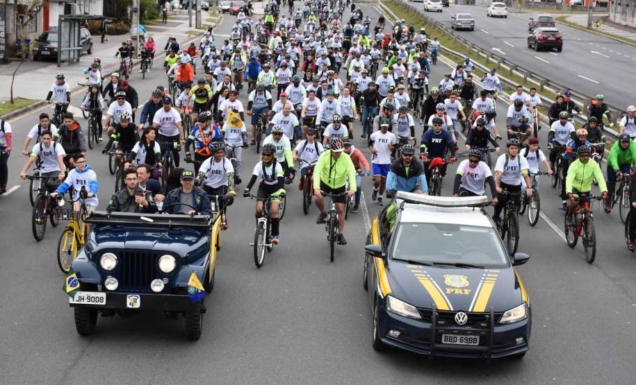 3º Passeio Ciclístico do Detran, PRF e SinPRF-PR recebe mais de 500 participantes