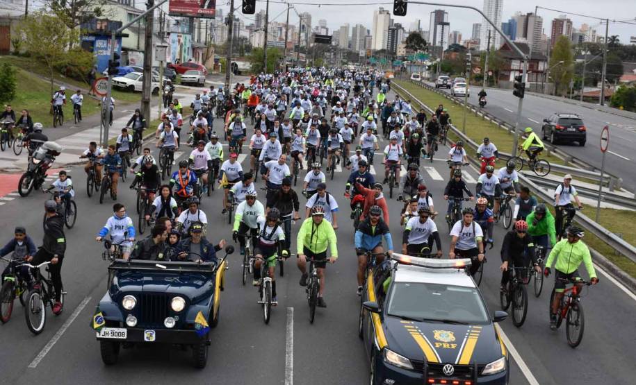 3º Passeio Ciclístico do Detran, PRF e SinPRF-PR recebe mais de 500 participantes