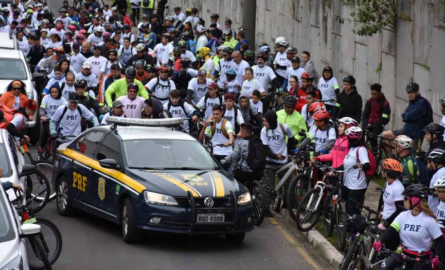 3º Passeio Ciclístico do Detran, PRF e SinPRF-PR recebe mais de 500 participantes