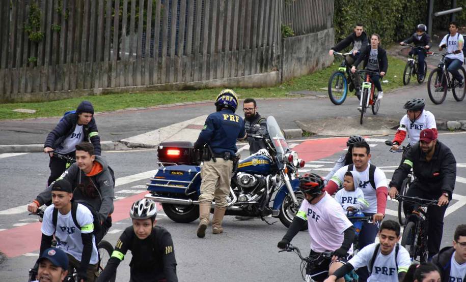 3º Passeio Ciclístico do Detran, PRF e SinPRF-PR recebe mais de 500 participantes
