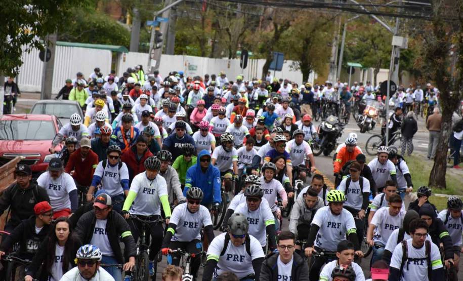 3º Passeio Ciclístico do Detran, PRF e SinPRF-PR recebe mais de 500 participantes