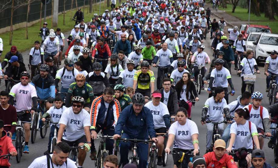 3º Passeio Ciclístico do Detran, PRF e SinPRF-PR recebe mais de 500 participantes