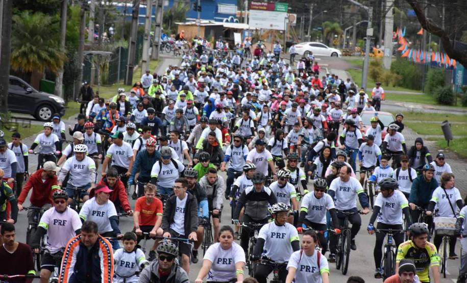 3º Passeio Ciclístico do Detran, PRF e SinPRF-PR recebe mais de 500 participantes