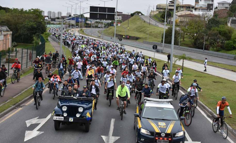 3º Passeio Ciclístico do Detran, PRF e SinPRF-PR recebe mais de 500 participantes