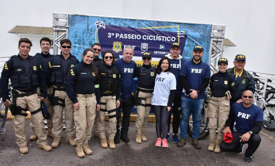 3º Passeio Ciclístico do Detran, PRF e SinPRF-PR recebe mais de 500 participantes