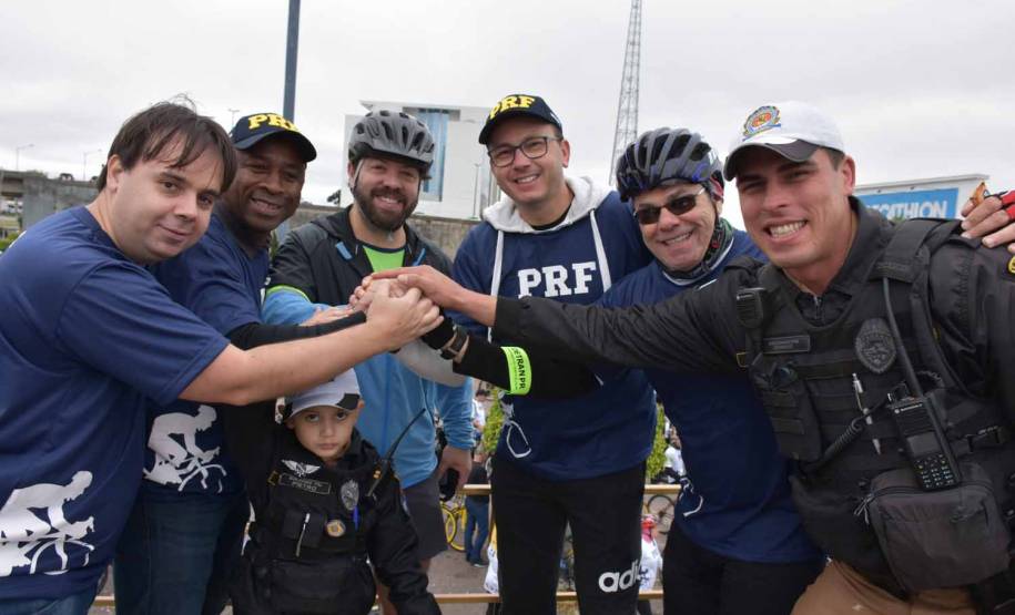 3º Passeio Ciclístico do Detran, PRF e SinPRF-PR recebe mais de 500 participantes