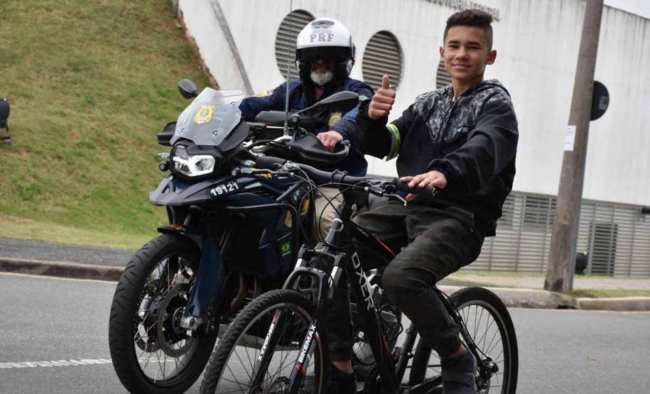 3º Passeio Ciclístico do Detran, PRF e SinPRF-PR recebe mais de 500 participantes