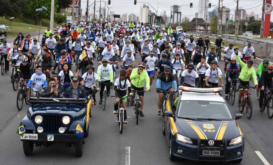 3º Passeio Ciclístico do Detran, PRF e SinPRF-PR recebe mais de 500 participantes
