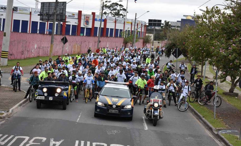 3º Passeio Ciclístico do Detran, PRF e SinPRF-PR recebe mais de 500 participantes