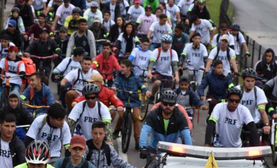 3º Passeio Ciclístico do Detran, PRF e SinPRF-PR recebe mais de 500 participantes