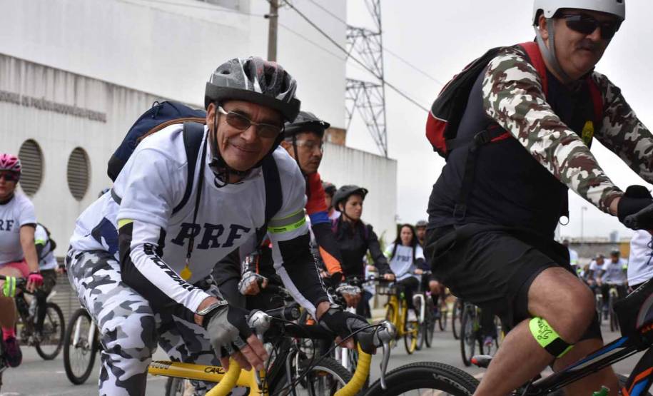 3º Passeio Ciclístico do Detran, PRF e SinPRF-PR recebe mais de 500 participantes