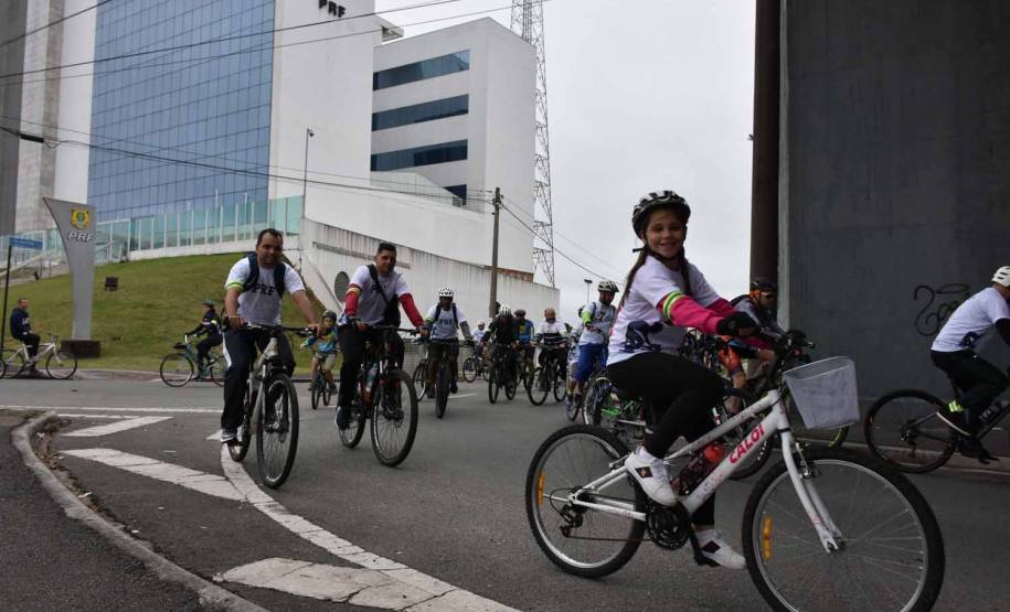 3º Passeio Ciclístico do Detran, PRF e SinPRF-PR recebe mais de 500 participantes
