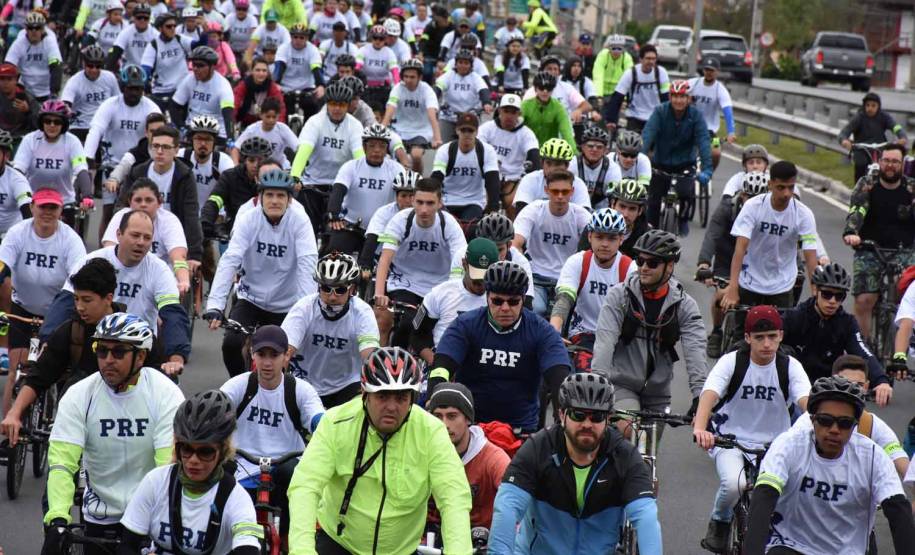 3º Passeio Ciclístico do Detran, PRF e SinPRF-PR recebe mais de 500 participantes