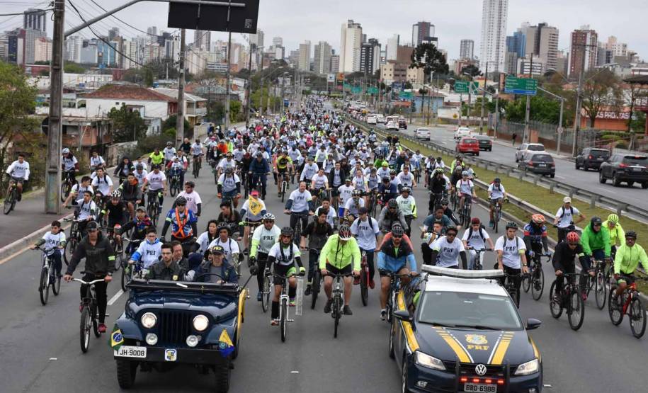 3º Passeio Ciclístico do Detran, PRF e SinPRF-PR recebe mais de 500 participantes