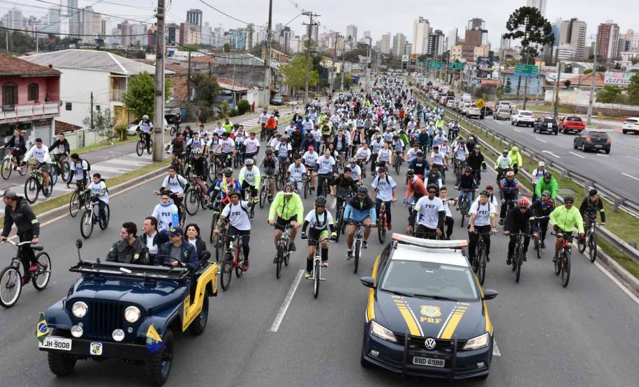 3º Passeio Ciclístico do Detran, PRF e SinPRF-PR recebe mais de 500 participantes