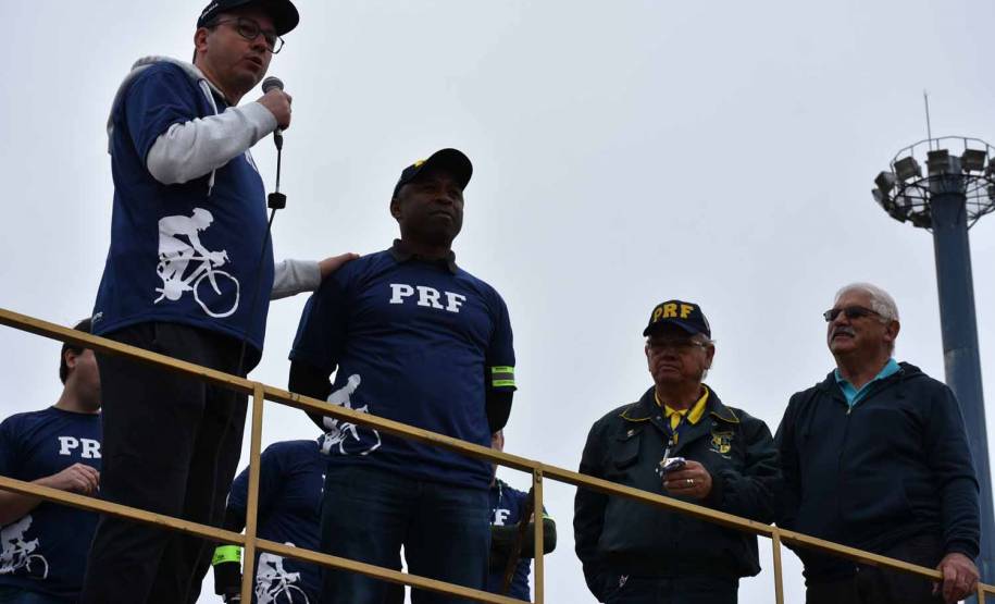 3º Passeio Ciclístico do Detran, PRF e SinPRF-PR recebe mais de 500 participantes