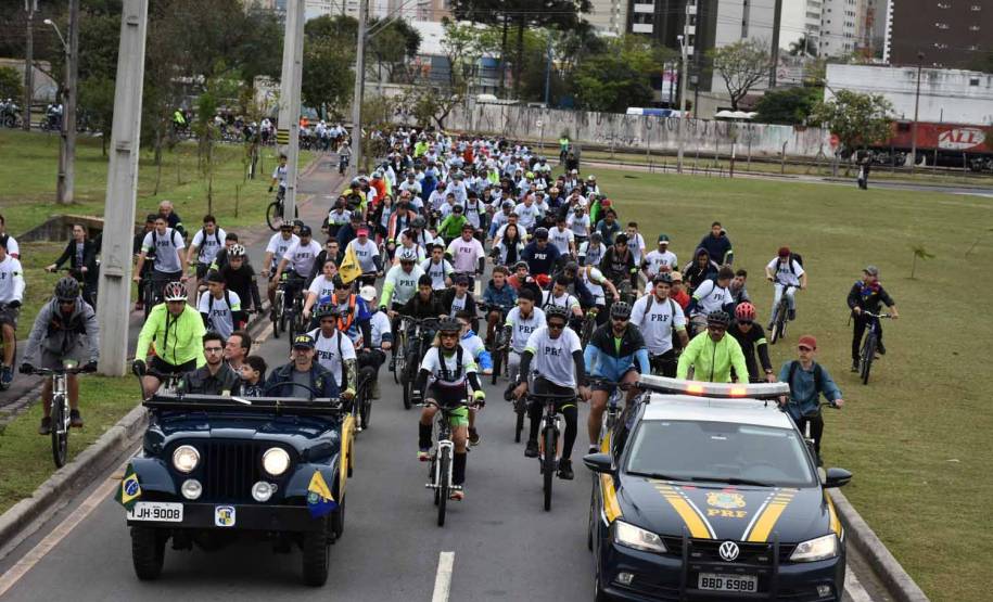 3º Passeio Ciclístico do Detran, PRF e SinPRF-PR recebe mais de 500 participantes