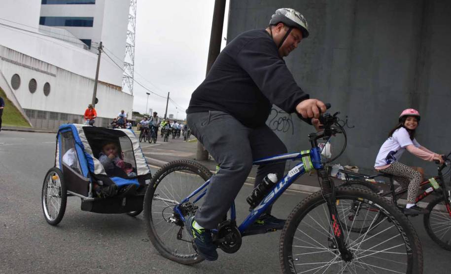3º Passeio Ciclístico do Detran, PRF e SinPRF-PR recebe mais de 500 participantes