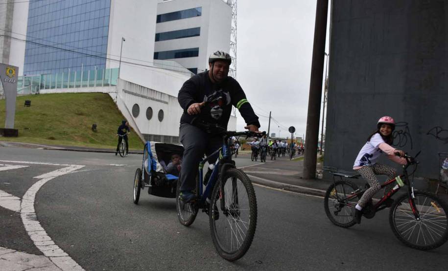 3º Passeio Ciclístico do Detran, PRF e SinPRF-PR recebe mais de 500 participantes