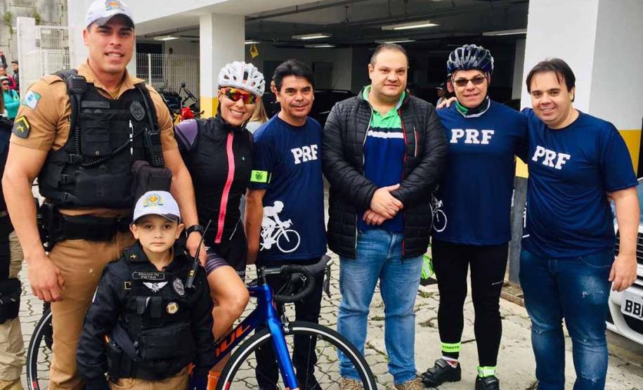 3º Passeio Ciclístico do Detran, PRF e SinPRF-PR recebe mais de 500 participantes