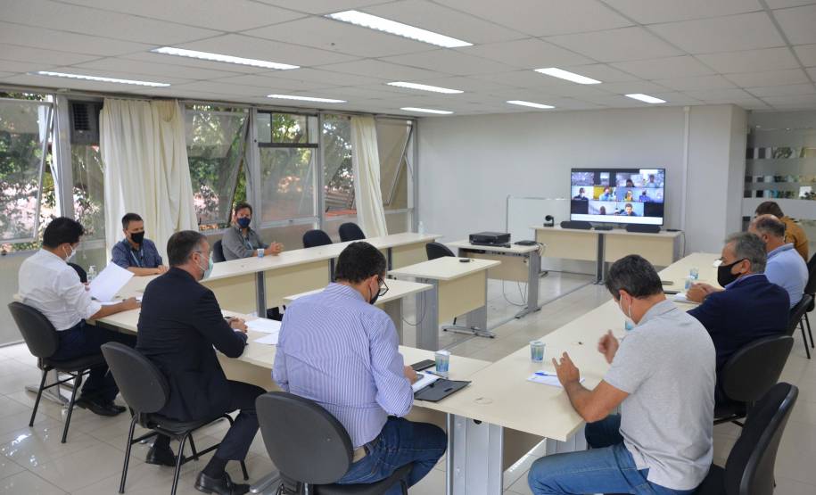 Diretoria e coordenadores do Detran se reúnem para discutir projetos e impactos da pandemia