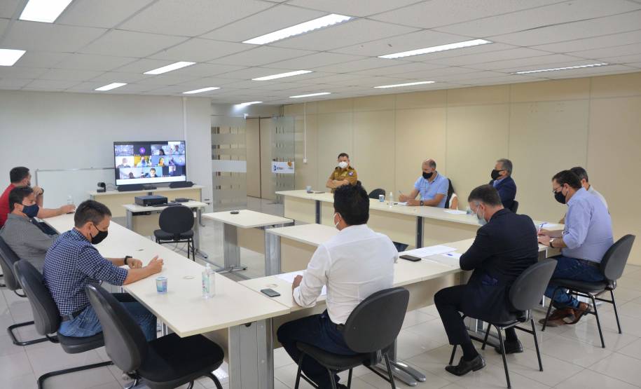 Diretoria e coordenadores do Detran se reúnem para discutir projetos e impactos da pandemia