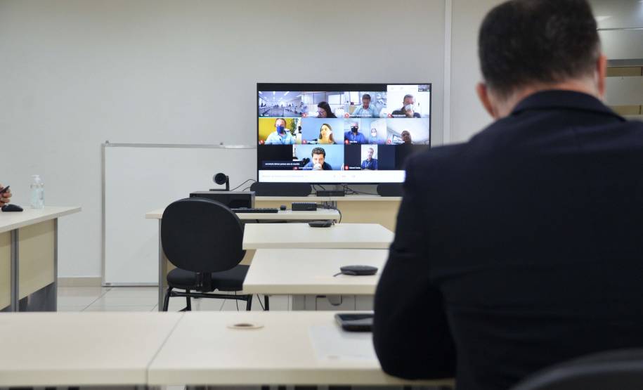 Diretoria e coordenadores do Detran se reúnem para discutir projetos e impactos da pandemia