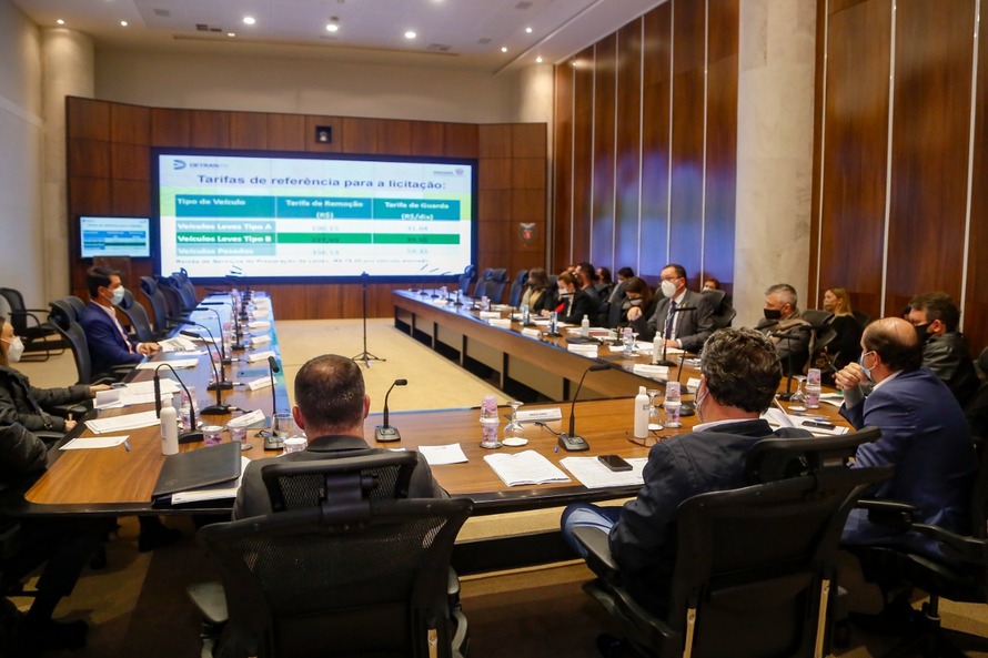 reuniao conselho de parcerias patios