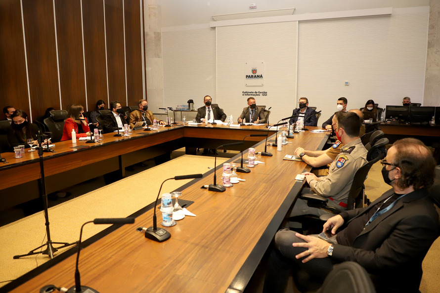 Concessão de pátios veiculares recebe primeiras contribuições em audiência pública