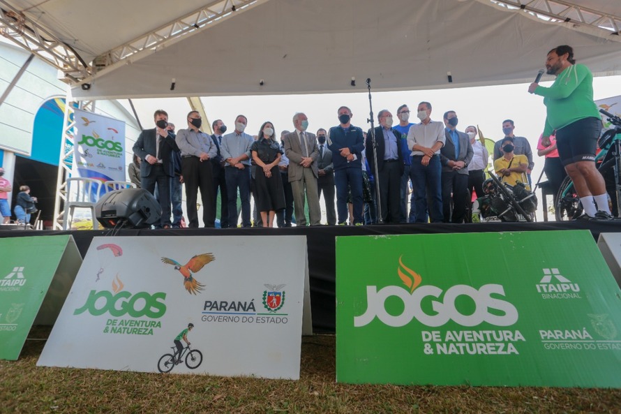 Estado lança o Programa Pedala Paraná, com 80 ciclorrotas