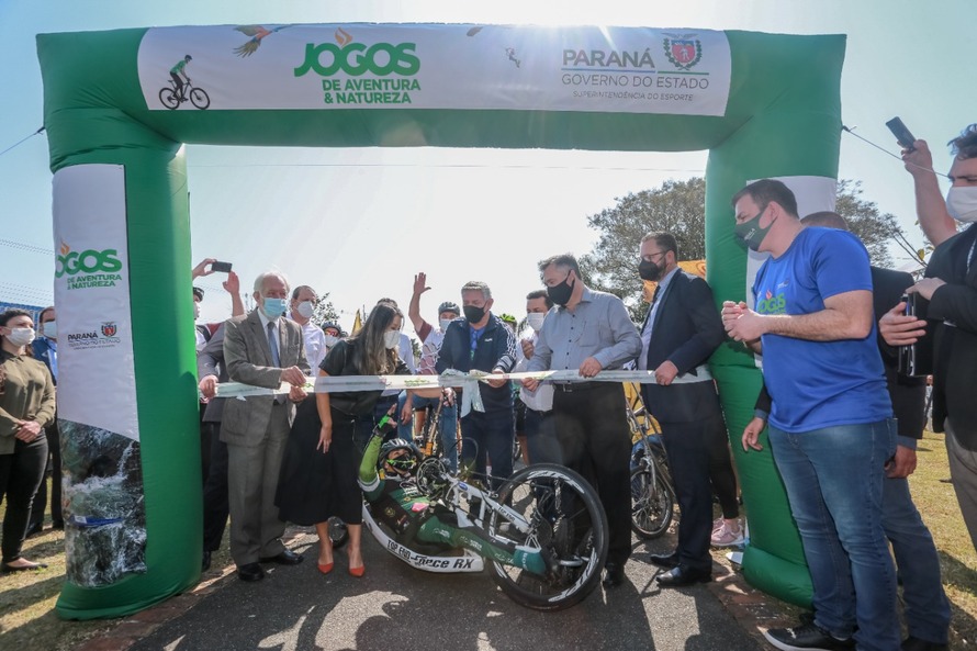 Estado lança o Programa Pedala Paraná, com 80 ciclorrotas