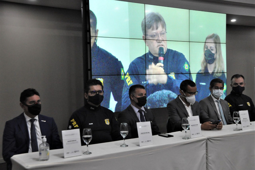 Paranaenses podem usar documentos digitais de trânsito ao visitar Argentina e Paraguai