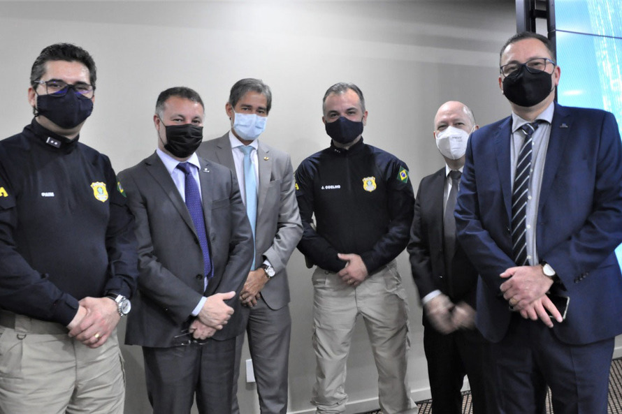 Paranaenses podem usar documentos digitais de trânsito ao visitar Argentina e Paraguai