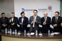 Ratinho Junior anuncia redução de preços de serviços do Detran