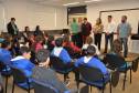 Em parceria com a Ecovia, Detran-PR leva alunos de Pinhais para aprender sobre o trânsito na minipista
