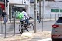 Ciclomotores e bicicletas elétricas precisam seguir recomendações de segurança no trânsito