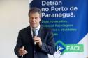 A partir deste mês, motoristas profissionais do Paraná poderão fazer o curso de reciclagem preventivo antes de atingir 20 pontos na carteira de habilitação. Assim, o trabalhador evita a suspensão do direito de dirigir, que desde novembro de 2016 é de no mínimo seis meses. A novidade foi anunciada nesta segunda-feira (20) pelo governador Beto Richa e o diretor-geral do Detran, Marcos Traad, em cerimônia no Palácio Iguaçu, em Curitiba. Curitiba,20/11/2017 Foto:Jaelson Lucas / ANPr