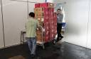 A Coordenadoria de Gestão da Informação (CGI) divulgou nesta sexta-feira (3) o cronograma de instalação dos novos equipamentos de informática que vão substituir todo o parque de máquinas do Detran Paraná. A primeira etapa de entregas já está em andamento. São 950 computadores, dos mais de 2,2 mil adquiridos. 